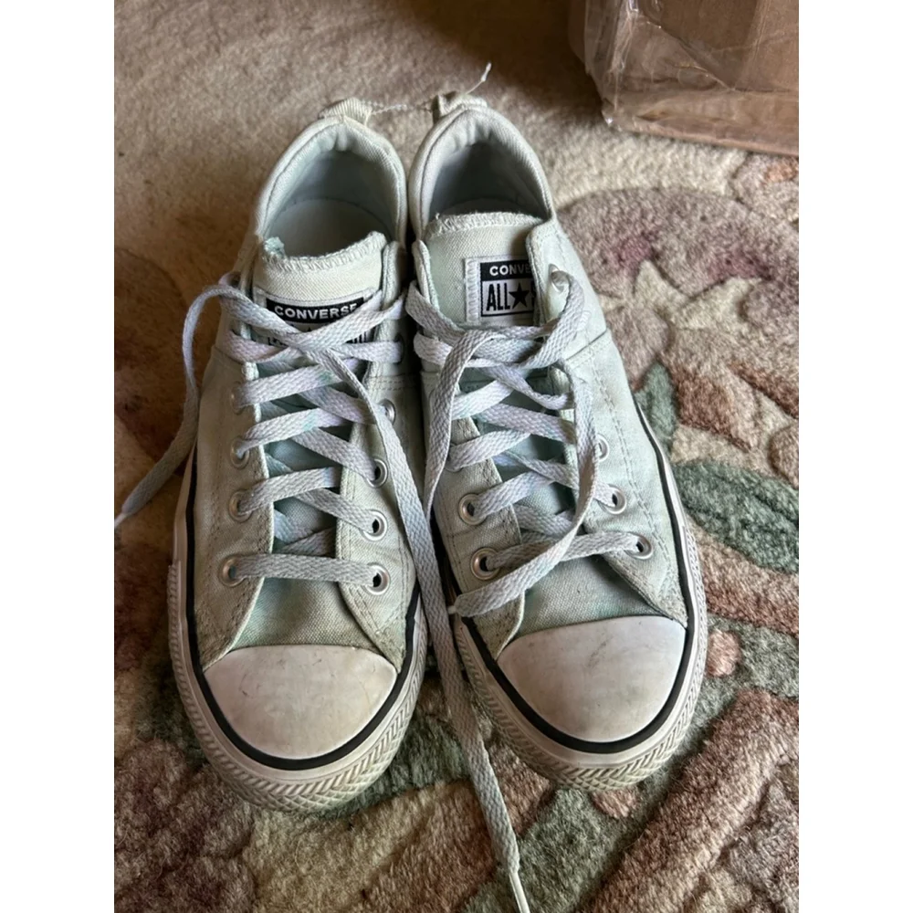 Converse light green size 9W